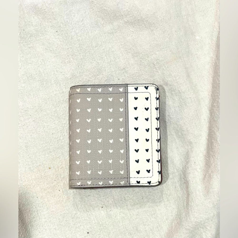 Fossil Wallet
